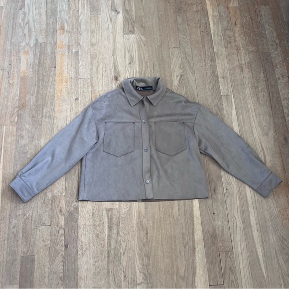 Zara NWOT Women’s Faux Suede Taupe Jacket- Size S - Picture 2 of 5
